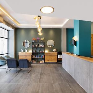 Residence Suites By Raphael Hotels